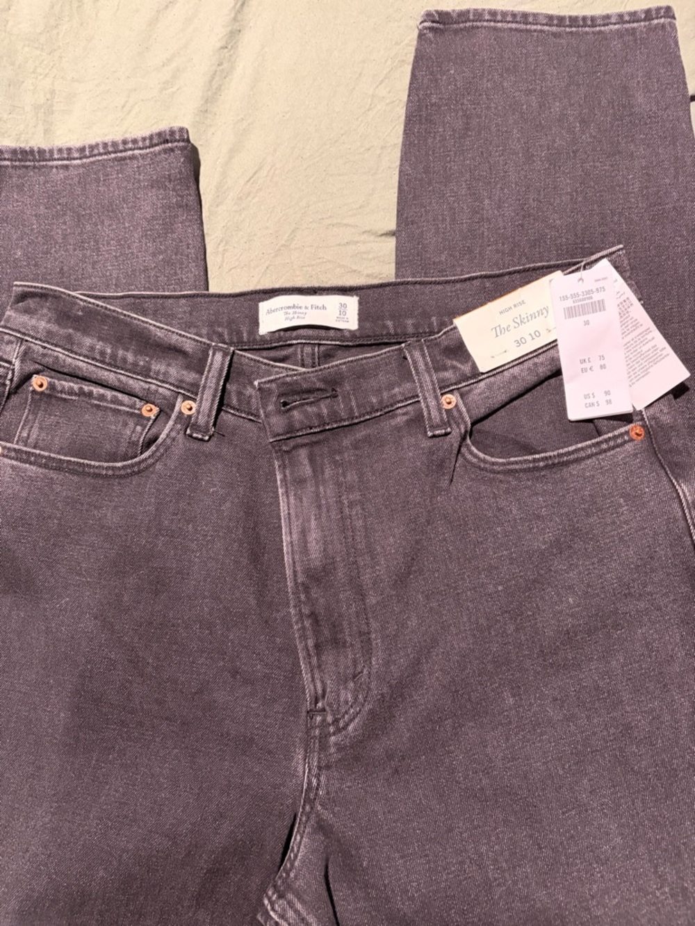 Abercrombie & Fitch Women’s The Skinny high rise